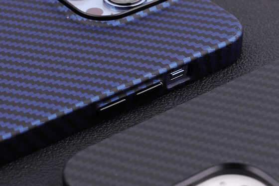 Apple iPhone 12 Kılıf Kamera Çıkıntılı Karbon Fiber Tasarım Sert PU