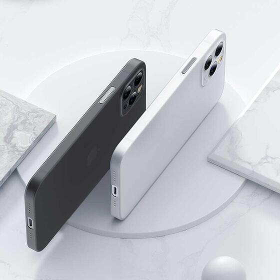 Apple iPhone 12 Pro Kılıf İnce Lüks Kamera Çıkıntılı PP Silikon