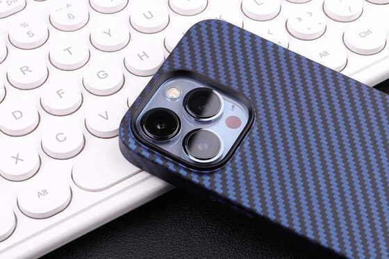 Apple iPhone 12 Pro Max Kılıf Kamera Çıkıntılı Karbon Fiber Tasarım Sert PU