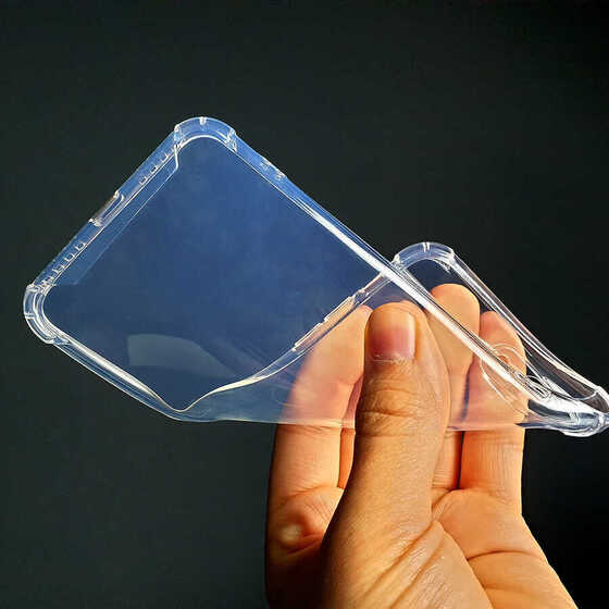 Apple iPhone SE 2022 Kılıf Köşeleri Airbagli Kamera Korumalı Silikon