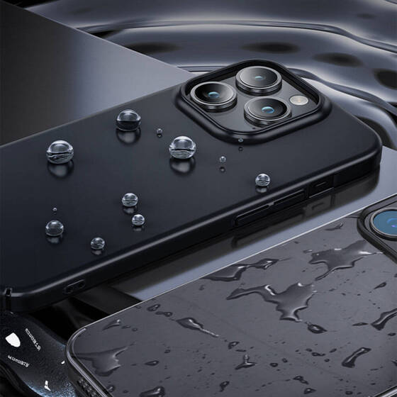 iPhone 15 Pro Max Uyumlu Kılıf Benks Ultra İnce PC Kapak Siyah